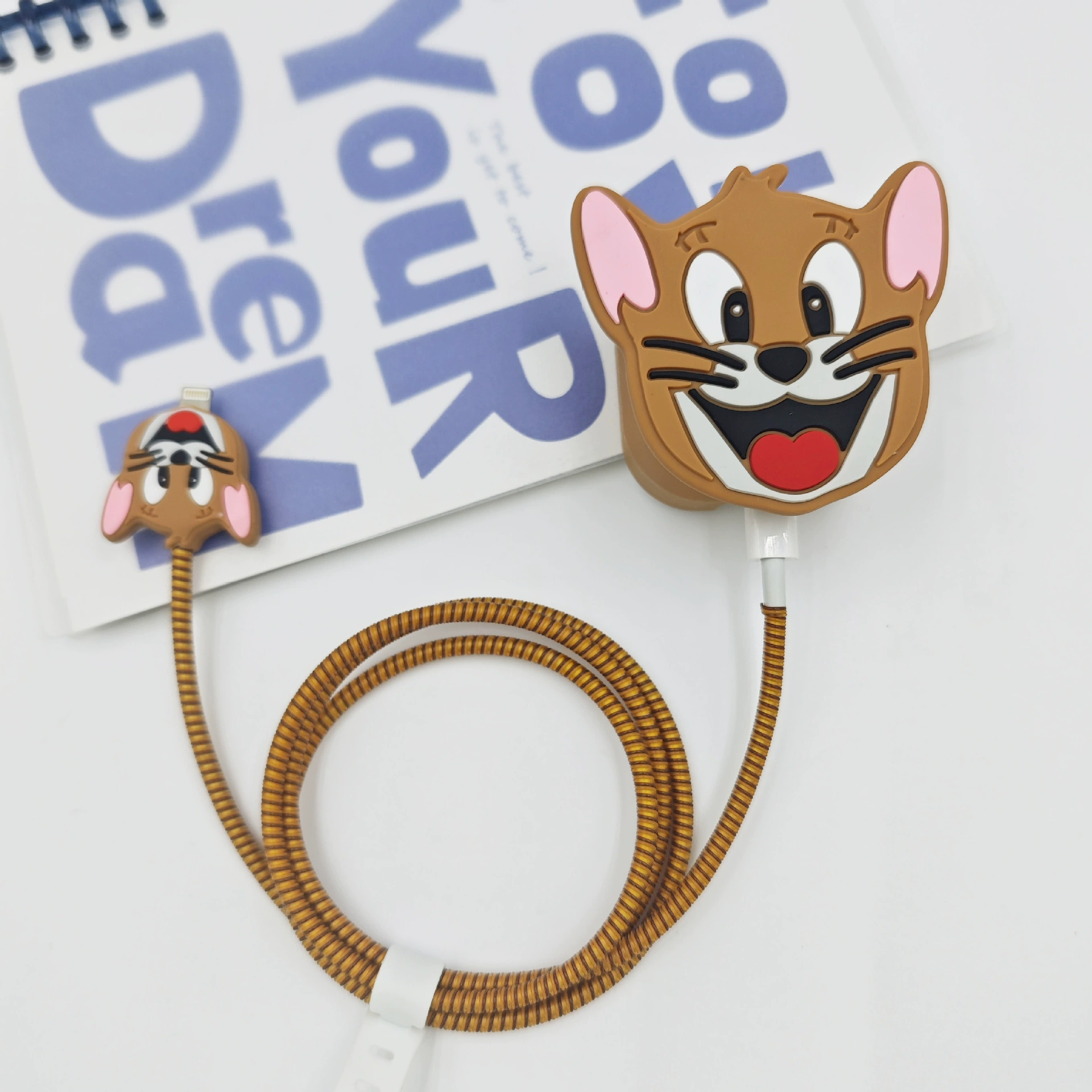 Коричневый защитный чехол для электроприбора с мышкой, подходящий для трехконтактного британского стандарта Apple, защитный чехол для зарядной головки мощностью 25 Вт, предотвращающий повреждение линии.