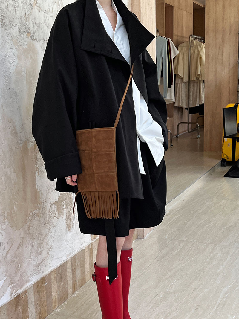 B5B6DB6E-8570-477E-8D0B-DA11FC