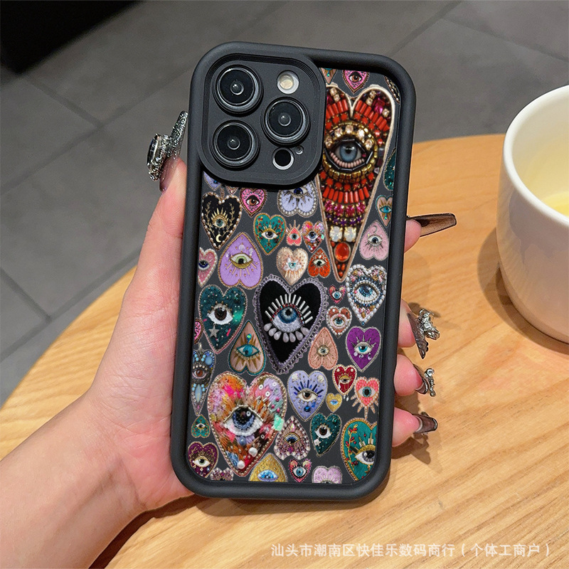 独眼爱心欧美风苹果15手机壳14Pro个性iPhone11/12/13全包16防摔X
