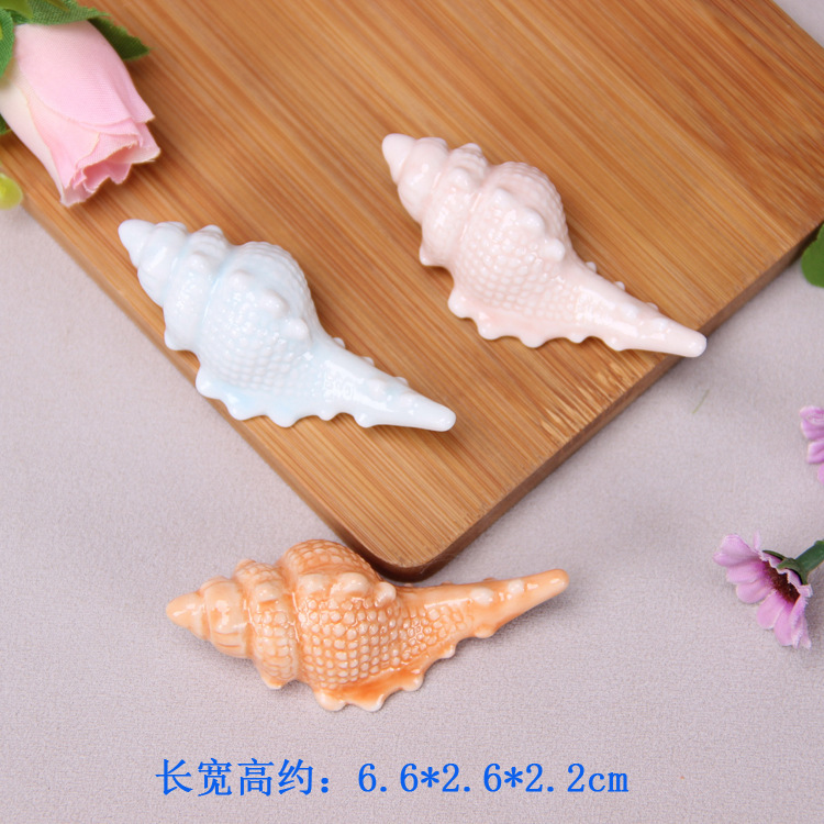 陶磁器のサザエの箸立ての筆立てのアイデアの陶磁器のサザエの工芸品の置物の簡単な12867サザエの箸立て