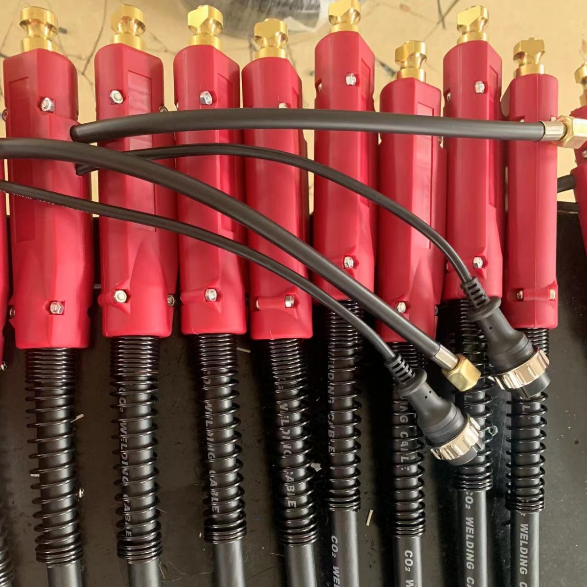 气管氩弧焊二保焊枪厂家助焊优惠直销焊接配件优质