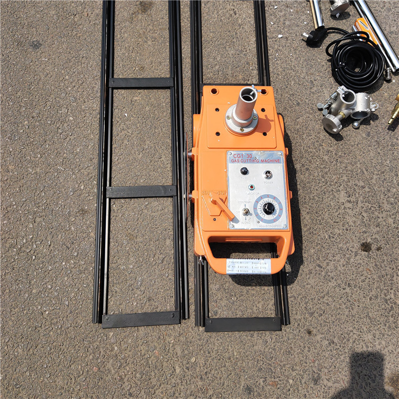 快速切割直线小跑车CG1-30切割机半自动气割机火焰等离子
