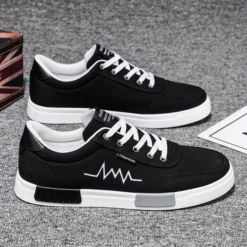 Zapatos de lona para hombres 2024 primavera zapatos de hombre nuevos zapatos casuales de hombre zapatos deportivos de altura baja tendencia versátil zapatos de plantilla