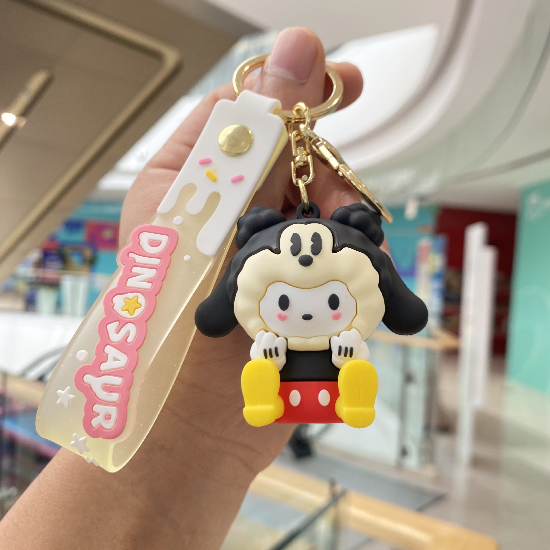 De dibujos animados de Sanrio pequeña oveja BAA COS serie llavero coche muñeca mochila colgante pequeño regalo