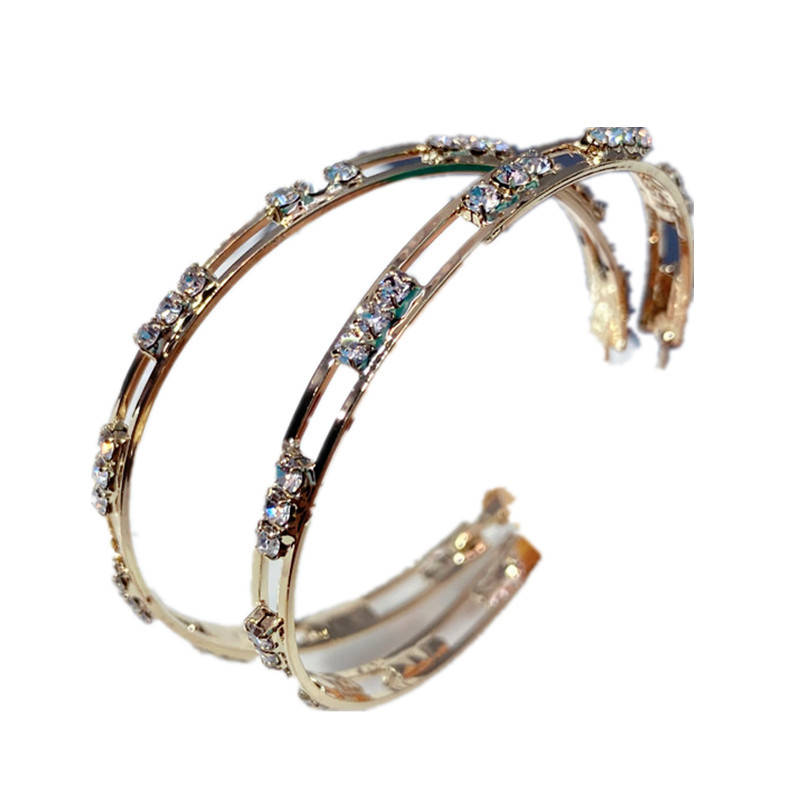 Fashion Diamond-studded Golden Big Circle Earrings display picture 5