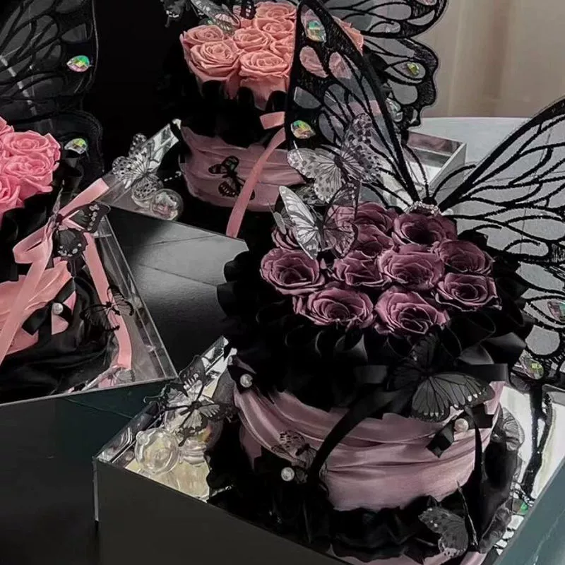 Бабочка Роза Букет Подарочная коробка Готовый 520 Подарок День Святого Валентина Подруги Подруги Подарки Подарок Маме Подарок