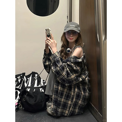レトロな格子長袖シャツコート女性春夏デザイン感韓国版ゆるい日焼け止めカジュアルシャツ
