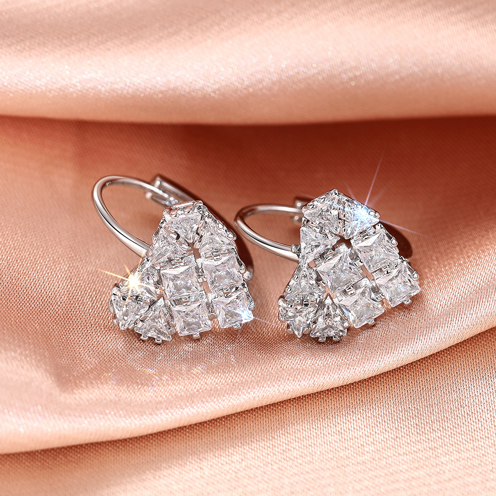 8g Weight 304 Stainless Steel Ear Needle Material Zircon Inlay Material Earrings Classification 1 Pair Quantity Holiday, Daily Occasion Copper Material Heart Shape Pattern All Seasons Season Women's Gender Modern Style Style 1 Pair Modern Style Heart Shape Copper Zircon Earrings 2