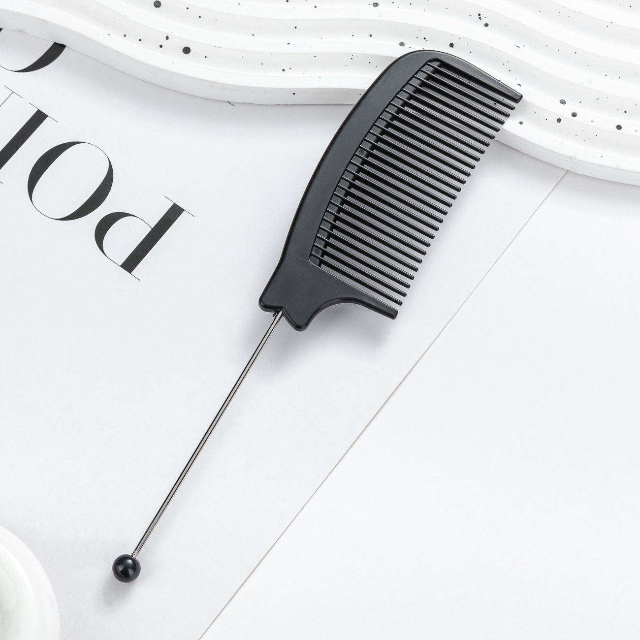 Peine con cuentas de bricolaje Peine multicolor Peine de cola puntiaguda Herramienta de peluquería Peine para recoger el cabello Peine para el cabello Peine para el cabello Fábrica al por mayor