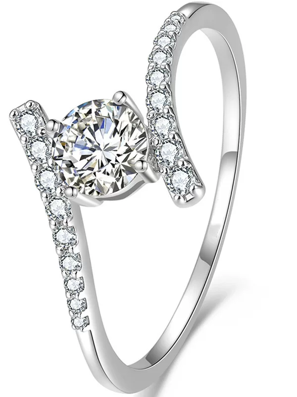 Доуин прямой эфир взрыв модель имитация Mosang камень кольцо руки слегка вставлен высокоуглеродистый алмаз 2 карат алмазное кольцо женское кольцо