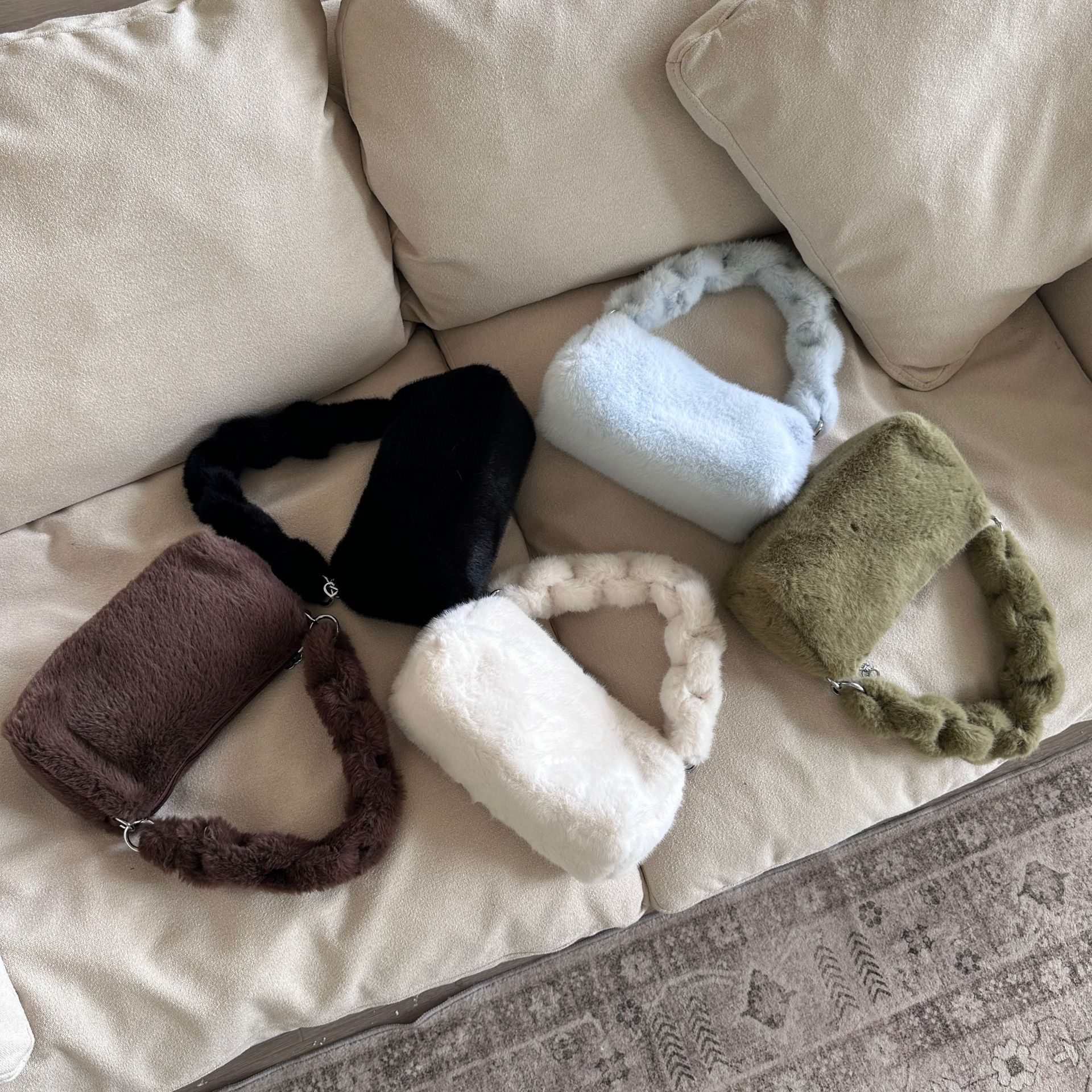 Bolso cuadrado pequeño con cremallera, lindo bolso de ins casual, todo fósforo, ligero, diseño de nicho, bolso de hombro diagonal de felpa de otoño