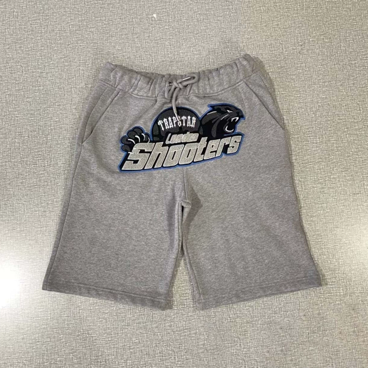 Новые летние модные спортивные шорты, повседневные свободные тонкие студенческие спортивные штаны, дышащие универсальные укороченные брюки больших размеров