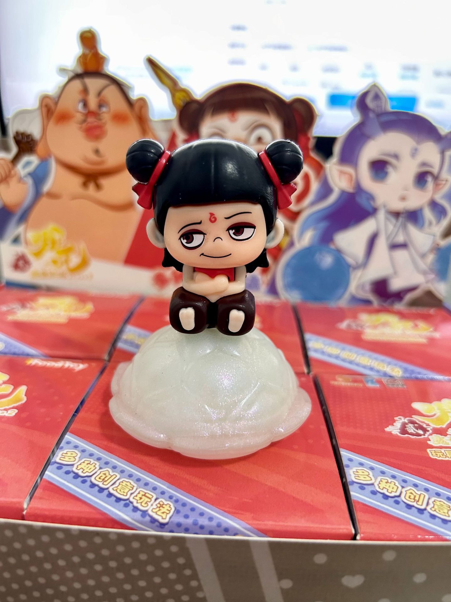 Caja ciega de Nezha Dong Dong Le Chao jugar popularidad en línea caja ciega juguetes para niños muñecas estandos de muñecas pequeñas mercancías popularidad en línea