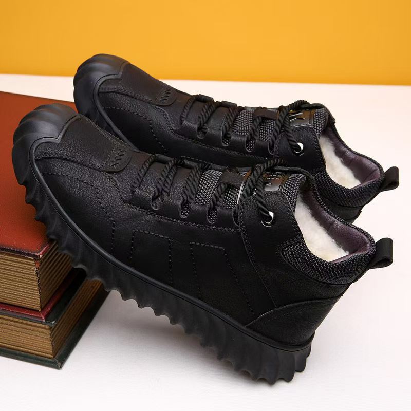 Spot invierno práctico nuevo estilo zapatos de algodón para hombres más botas de algodón altas cálidas de terciopelo botas de nieve zapatos de papá botas Martin