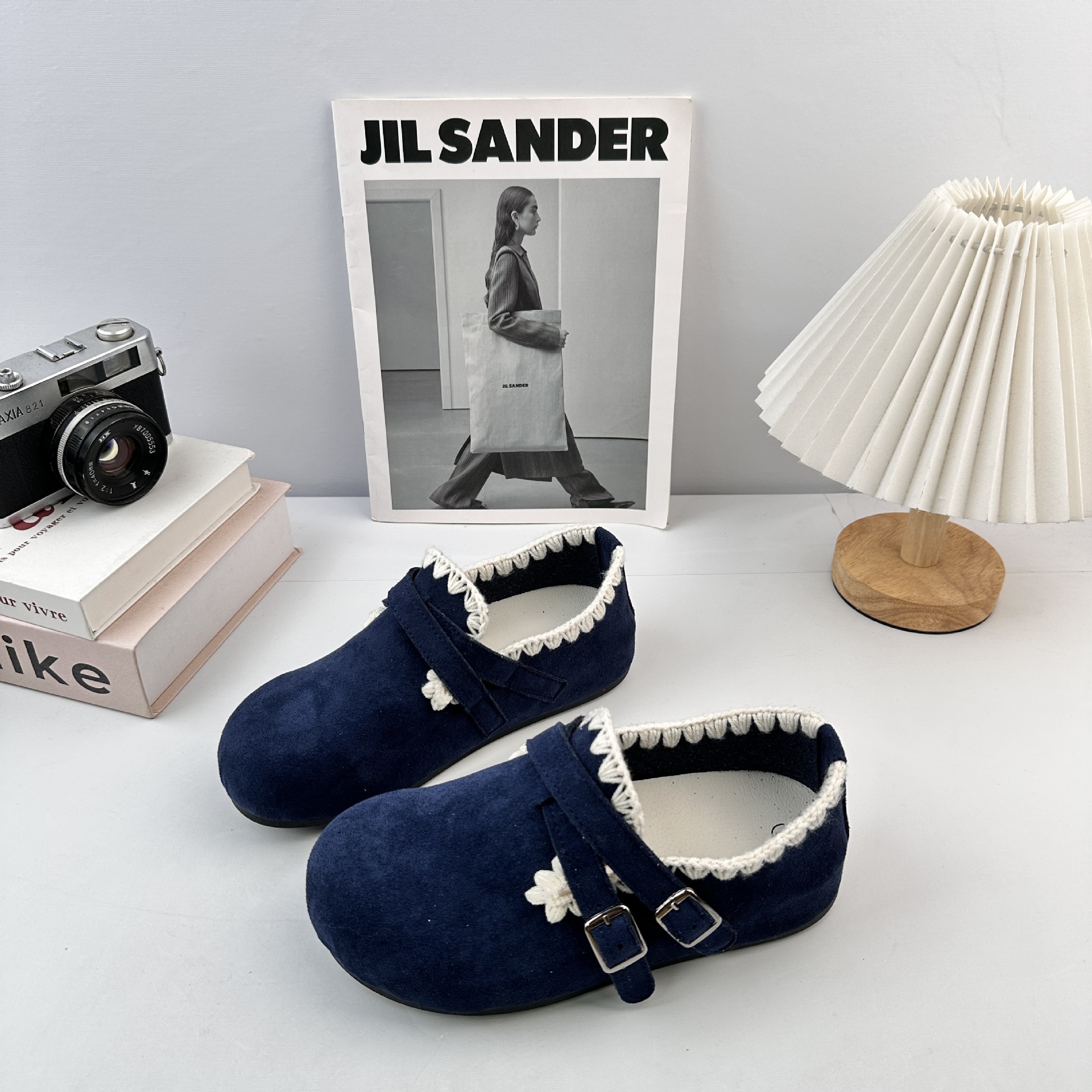 Far Poseen retro encaje botón Bocken zapatos de mujer 2025 otoño perezosos zapatos casuales Lefour