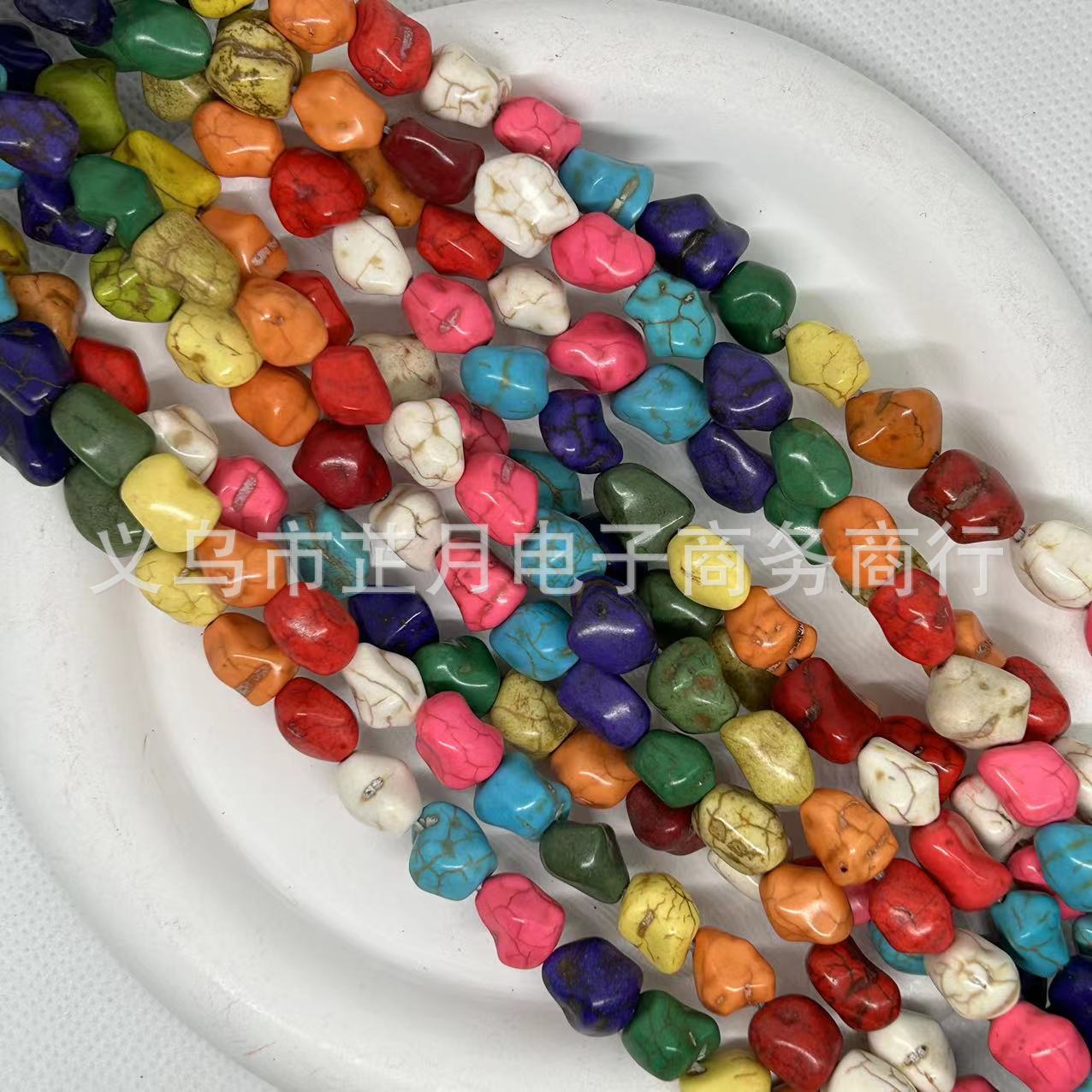 合成爆花松半寶石隨形白色松石 用於DIY飾品製作珠寶首飾配件批發