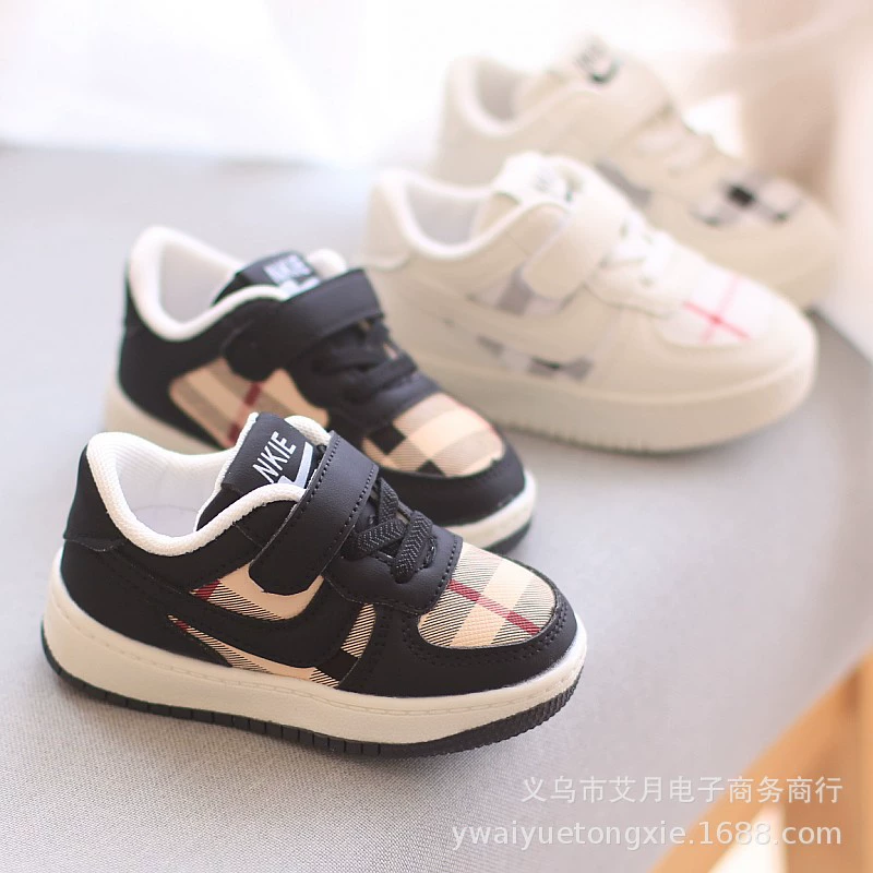 Обувь для мальчиков Обувь для досок Весенне-осенние кроссовки Белая обувь для девочек От 1 до 3 лет Обувь для малышей Кожаная детская обувь