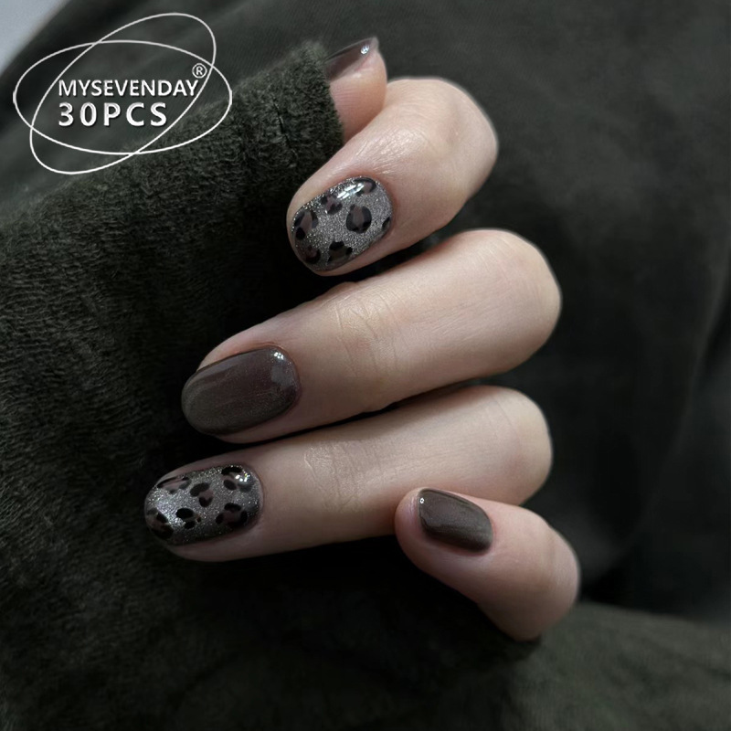 Wearing Nail Pieces Advanced Autumn and Winter Cat's Eye Leopard Manicure Pieces Ins Explosive Short Dark Grey Hot Girl Fake Nail Stickers Wearing Nail Pieces Advanced Autumn and Winter Cat's Eye Leopard Manicure Pieces Ins Explosive Short Dark Grey Hot Girl Fake Nail Stickers