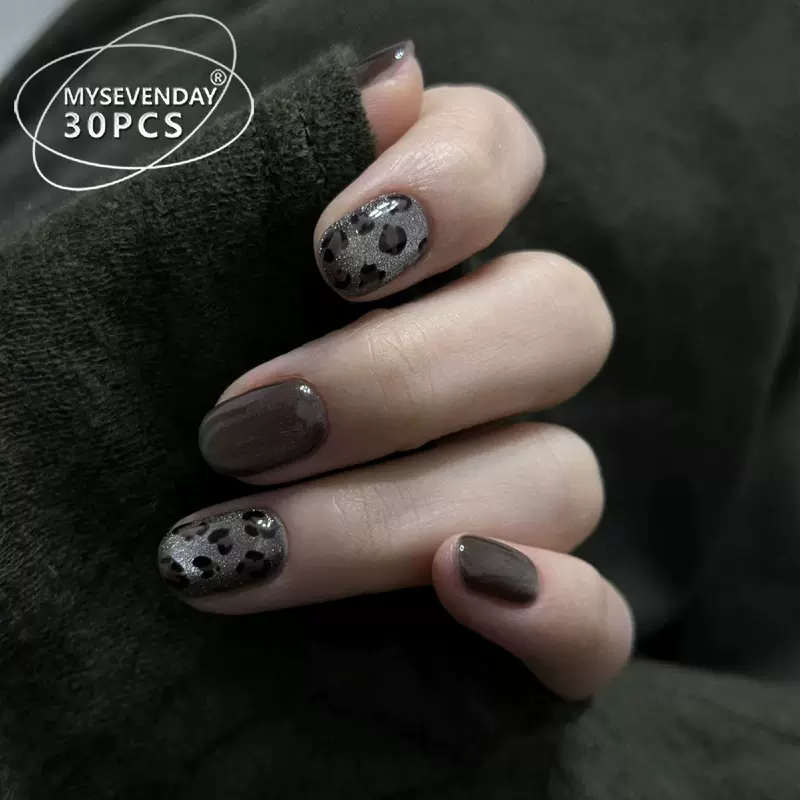 穿戴甲片高级感秋冬猫眼豹纹美甲片ins爆款短款暗灰辣妹假指甲贴