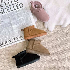 女式雪地靴;童雪地靴;厚底拖鞋