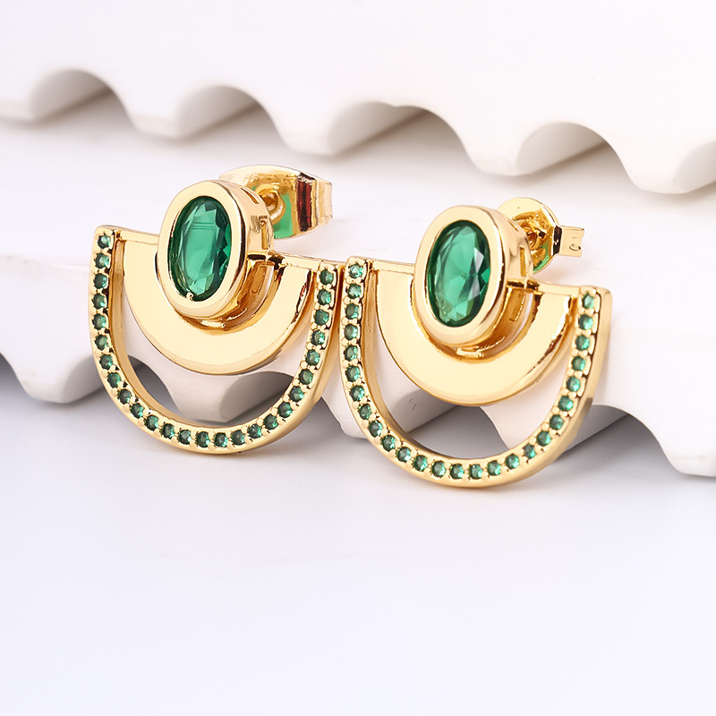 Boucles d'oreilles polyvalentes haut de gamme de niche pour femmes, nouvelles boucles d'oreilles à tige semi-rondes creuses micro-incrustées de zircons, haute rétention de couleur_voghion.com