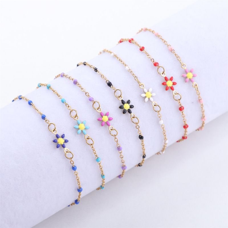 Golden Six-petal Lovable Beads Golden Cross Chrysanthemum Yiyuan Glaze Bead Chain 18K Bracelet Chrysanthemum Daisy Girl's Sense Chain Drops Beautiful
