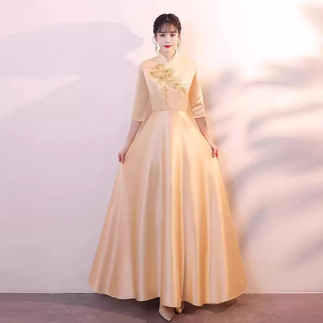 New student etiquette performance clothing welcome Lady Award cheongsam chorus performance clothing Chinese style fashion dress