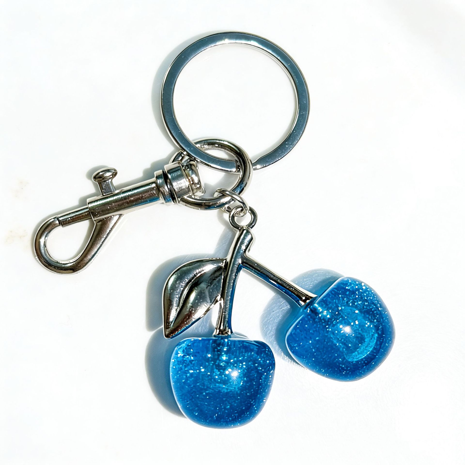 Llavero decorativo de cereza para bolso y coche