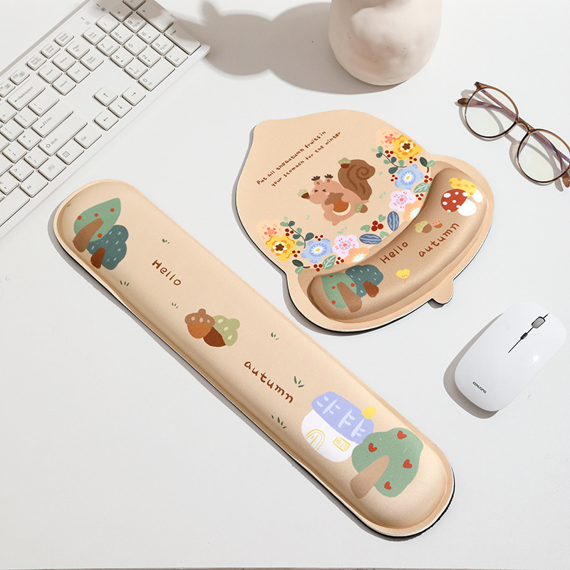 Alfombrillas de ratón transfronterizas, divertidas y variadas, reposamuñecas, alfombrillas de ratón de alta calidad con formas especiales, alfombrillas de ratón de dibujos animados para hombres y mujeres