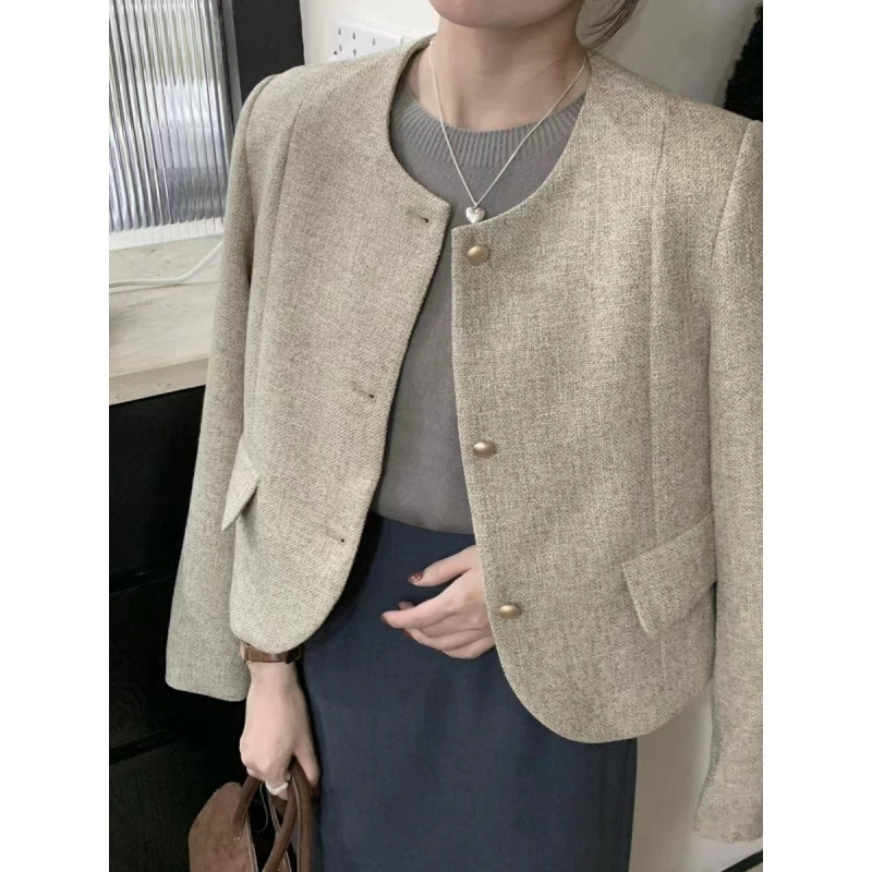 (2개) 새로운 한국 스타일 우아한 슬리밍 사교계 샤오 샹 스타일 라운드 넥 짧은 재킷 절묘한 작은 세트 복고풍 가을 2308