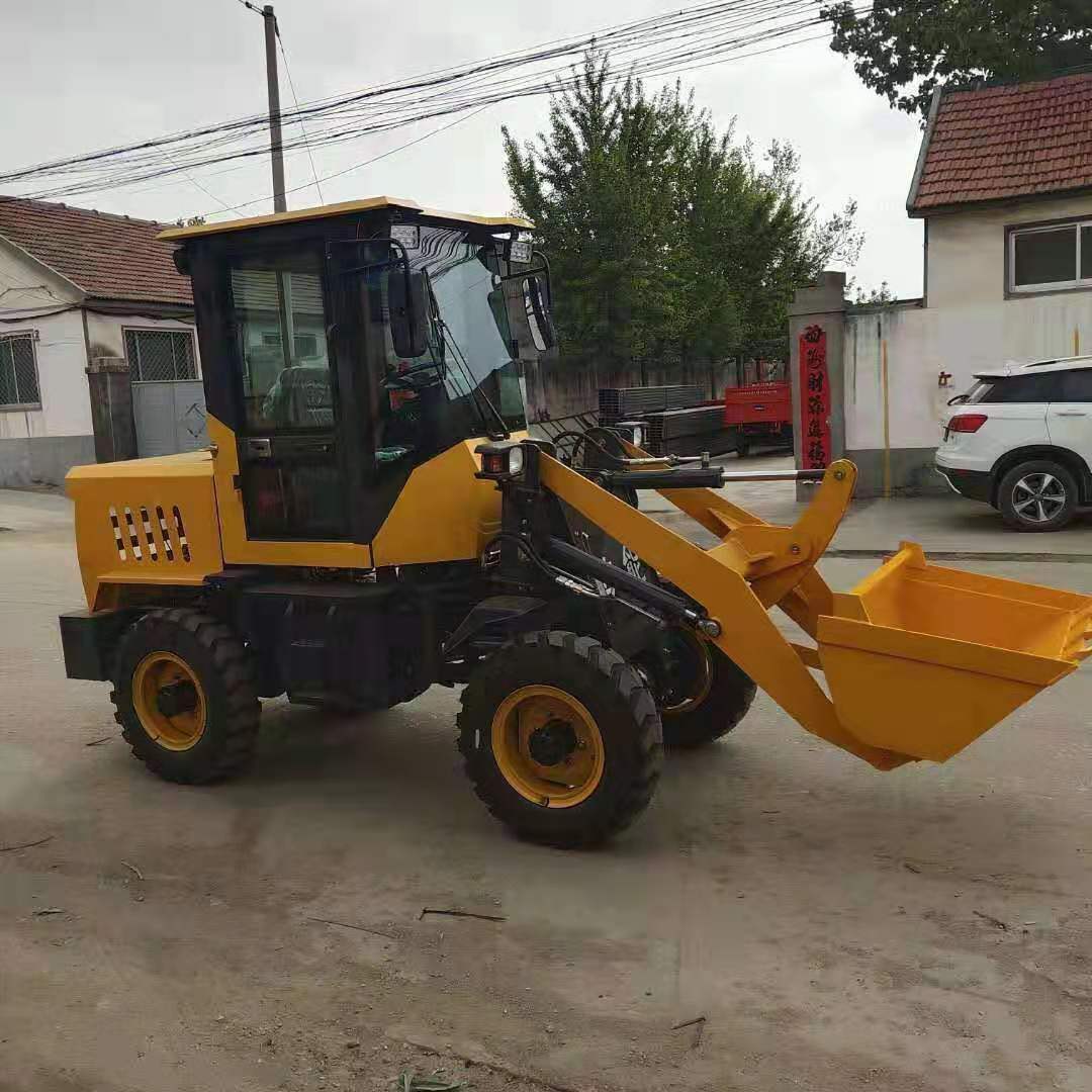 欧能智造四驱装载机电启动铲车功能齐全源头工厂货源规格可选