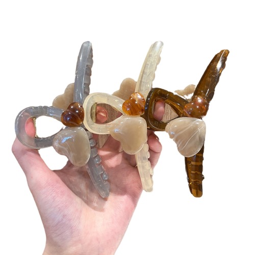 Large grabber clip on the back of the head, love shark clip, hair clip, hair accessories, hair ins, high-end half-tied hair accessories, headgear