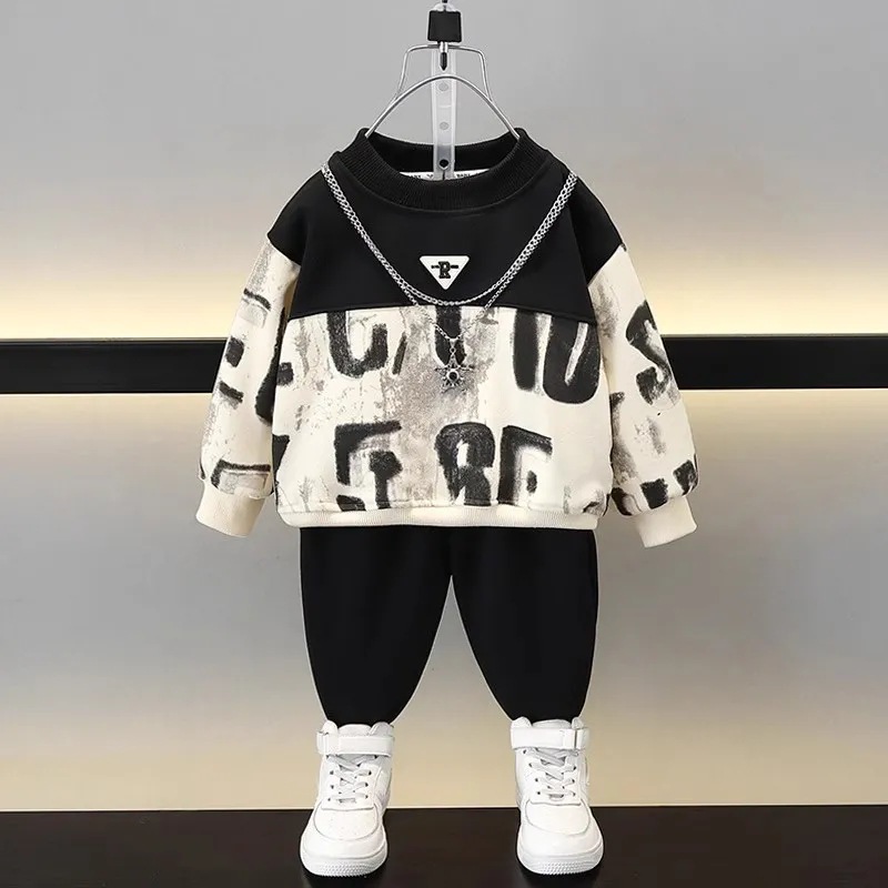 Dziecięca odzież sportowa 2024 nowa męska i jesienna bluza z kapturem, popularny w Internecie dwuczęściowy zestaw dla niemowląt na wiosnę, modny_voghion.com