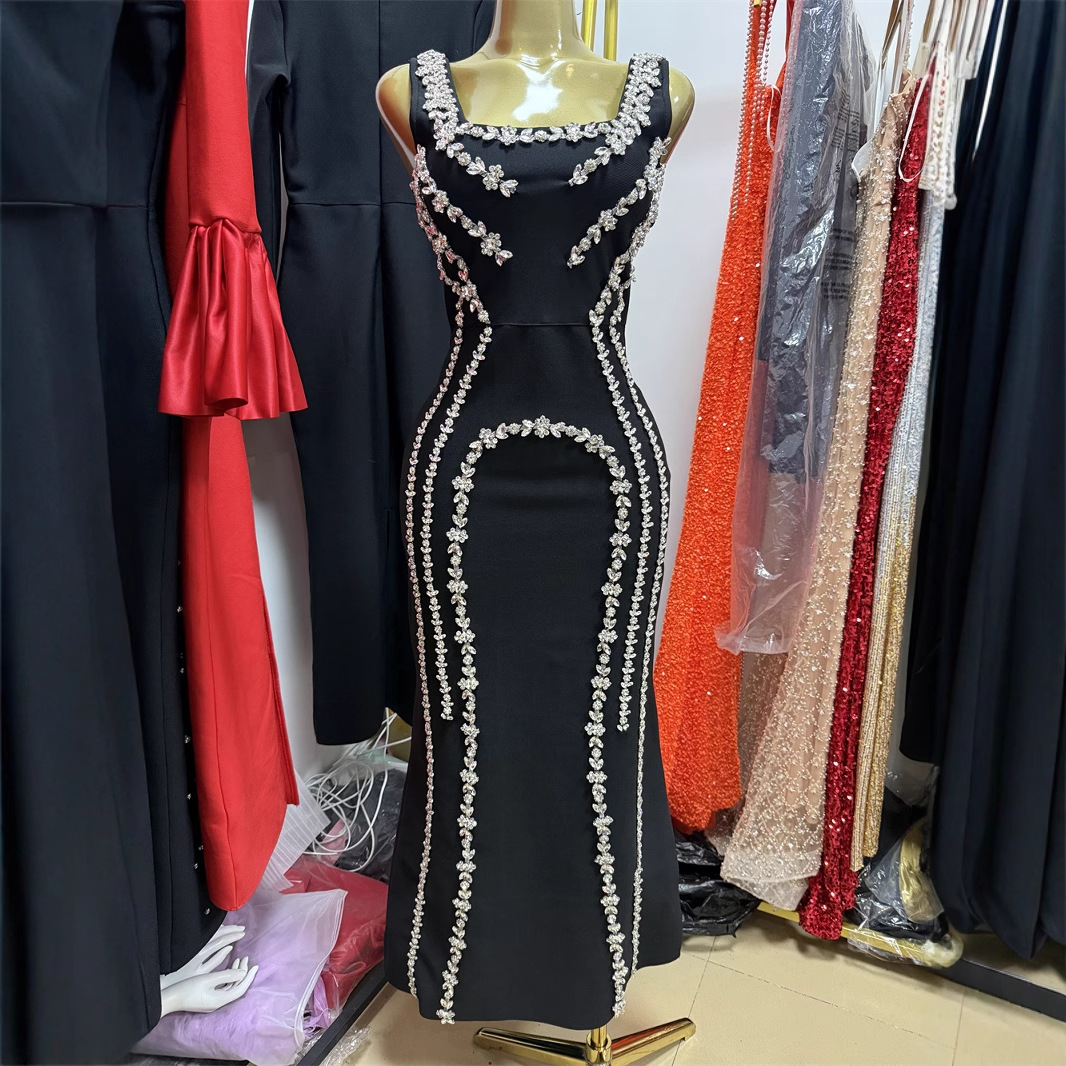 Quality fashionable black diamond, long elastic bandage, evening dress, backless, strap bra, V-neckline, slim fit, tight
