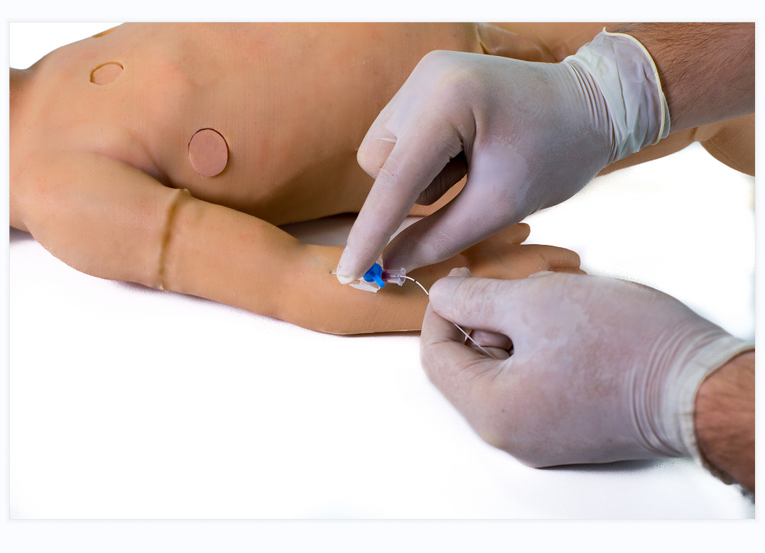 TruBaby X 5个月大婴儿 培训医疗教学体模模型 肤色可供选择 人型