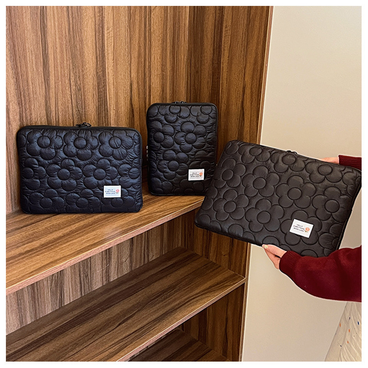 Cross-Border Korean Version iPad 11inch Storage Bag Cute Floral Laptop Sleeve 13/14/15 Protective Case Cross-Border Korean Version iPad 11inch Storage Bag Cute Floral Laptop Sleeve 13/14/15 Protective Case