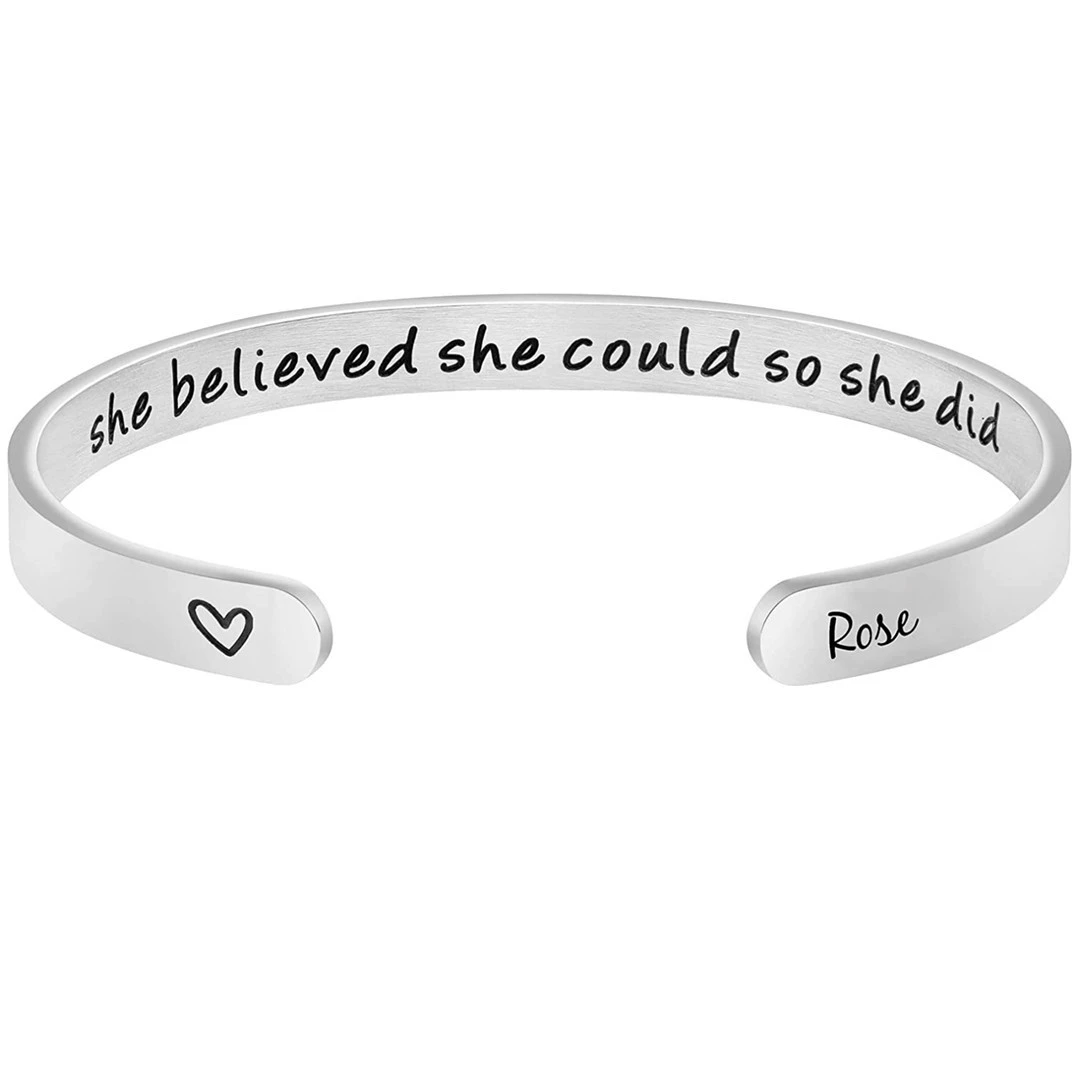 Name engraving DIY вдохновляющее (она верит, что может) браслет индивидуальная ручная работа браслет рукавицы