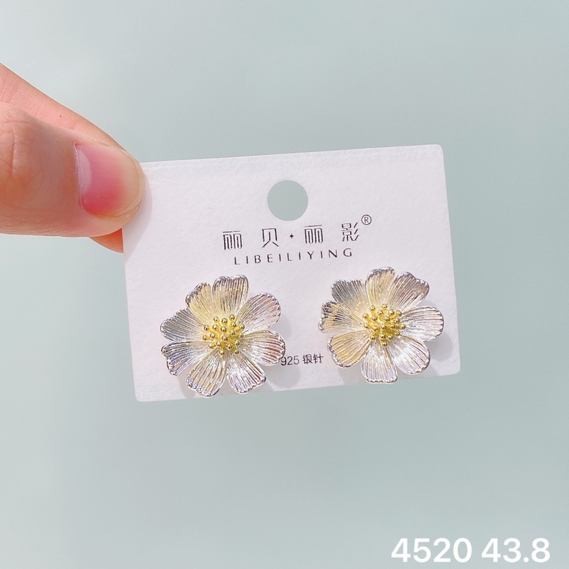 丽贝丽影欧美时尚大气重属个性冷淡风花朵几何耳环小众高级感耳饰|undefined