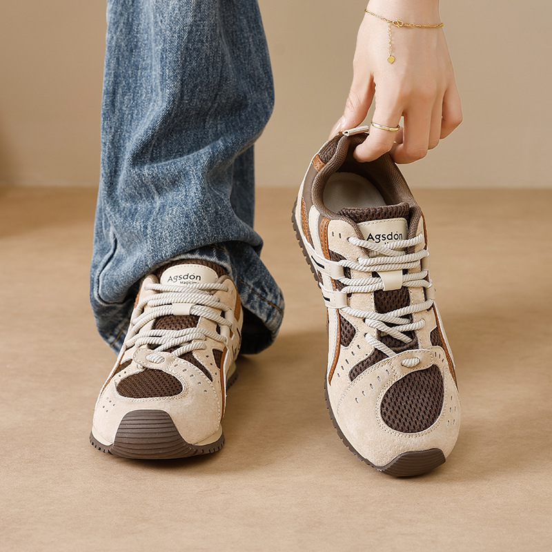 Auge Lion Dengde zapatos de entrenamiento para mujeres 2025 nuevos zapatos deportivos casuales blancos de suela gruesa de otoño retro Gump zapatos descalzos