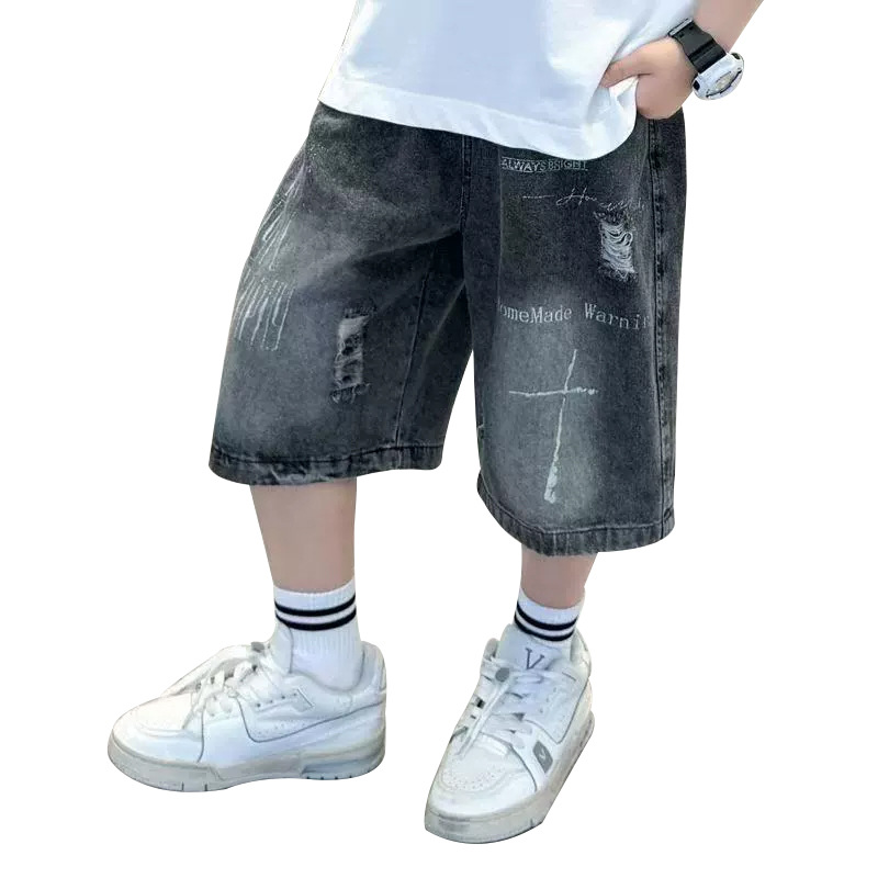 子供用パンツ 男の子用デニムショートパンツ おしゃれな黒色 男の子用夏用ミドルパンツ 韓国風 トレンドクール 2026 スポーツ夏服