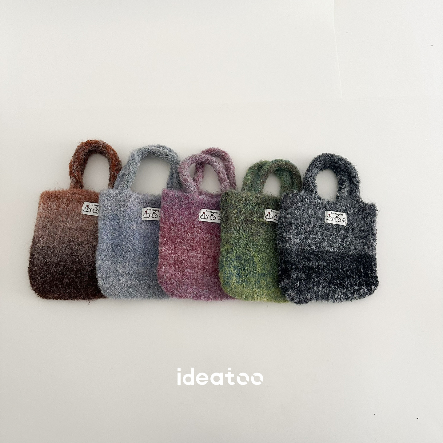 Autumn and winter new plush children's handbag, gradient mixed color knitted bag, cute mini coin purse for girls