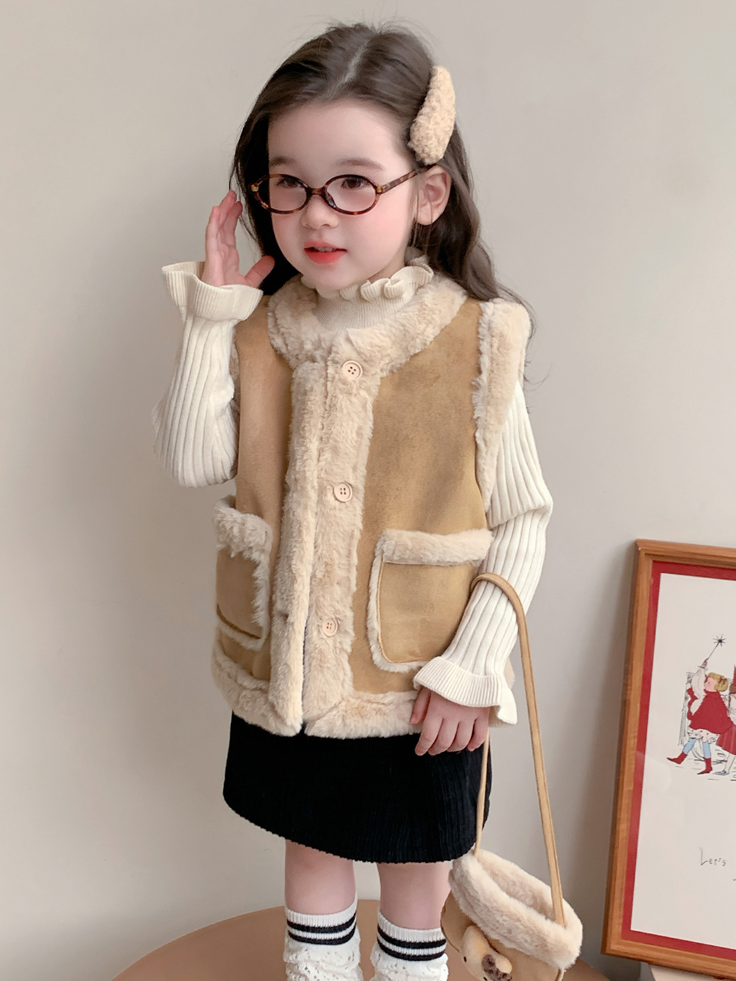 Chaleco de niñas otoño y invierno 2025 nuevo chaleco de lana para niños ropa de invierno para bebés gruesa chaqueta de hombro caliente