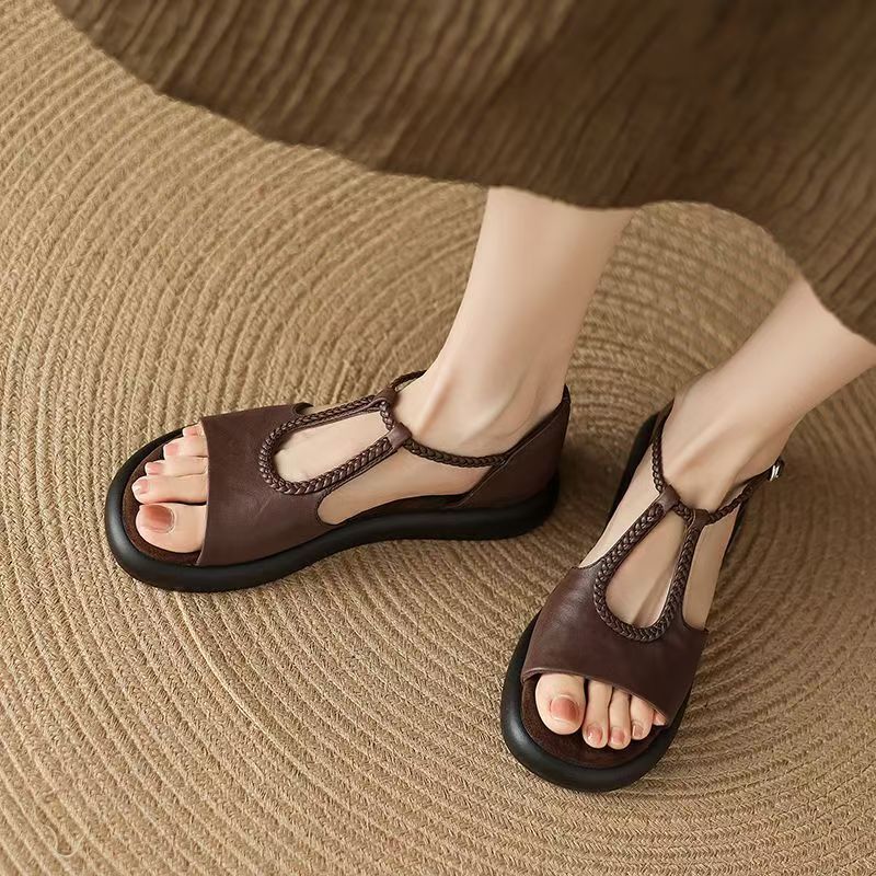 Boca de pez sandalias para mujeres verano nuevo tipo de fondo plano gigante suave T-cinturón sandalias de mujer tacones marrón negro otros