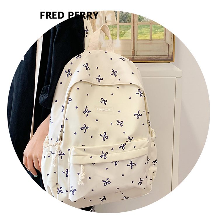 Japanese-style minimalist casual large-capacity backpack for middle and high school students, lightweight and trendy school daypack for girls