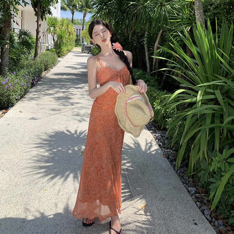 2026 New French-Style Floral Vacation Dress, Waist-Cinching, Bright Orange, Sanya Travel Elegant Spaghetti Strap Dress