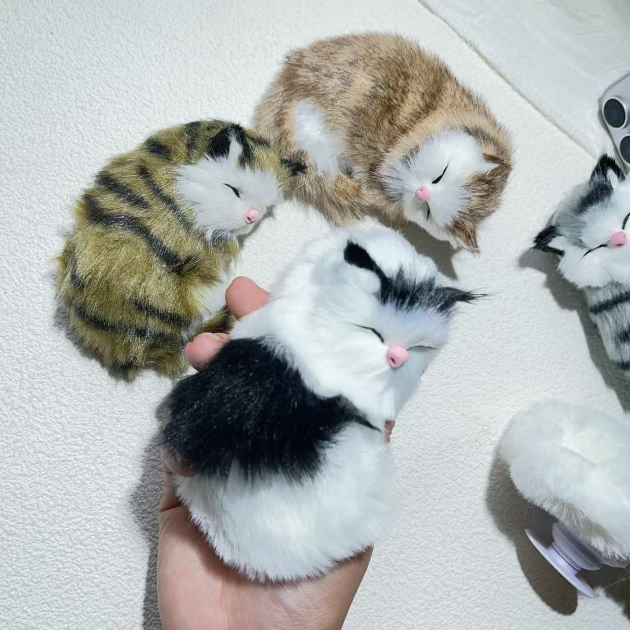 Cat Plastic Cute Airbag Bracket display picture 6