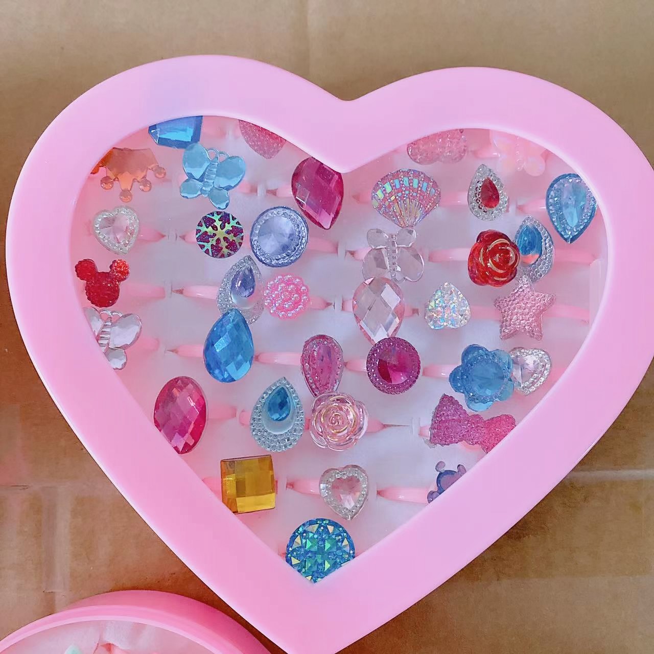 Anillo infantil juegos de juguetes de dibujos animados anillo ajustable princesa pequeña niña regalos al por mayor