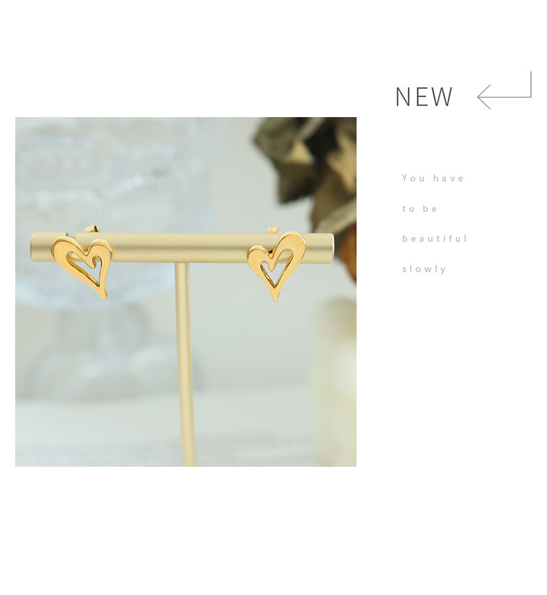 Simple Style Heart Shape Titanium Steel Ear Studs Hollow Out Stainless Steel Earrings