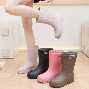 ��Ͳ��ѥŮ��ӽq�ɲ�жˮЬŮ�ɻ���Ь��ĥ��ˮ����Ь�r�п��zЬ