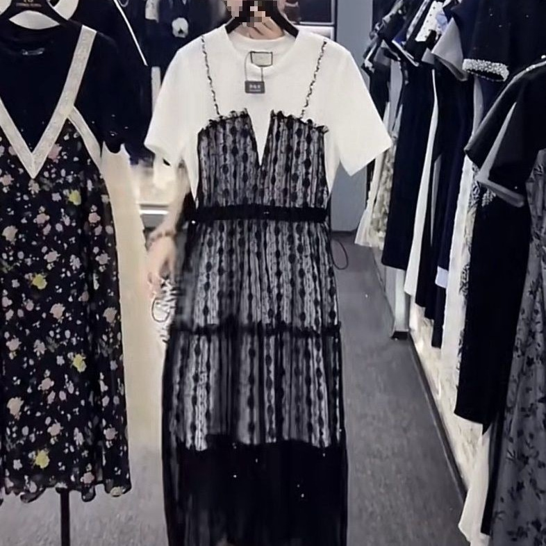 High-End Summer Luxury Designer Lace Patchwork New Arrival Slimming Suspender Dress with a Two-Piece Look